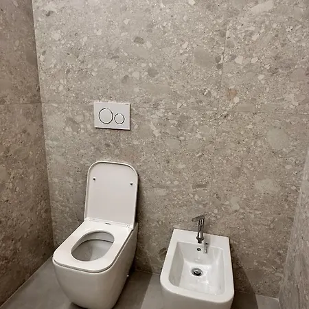 Apartment Giramondo Milan