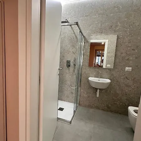Apartment Giramondo Milan